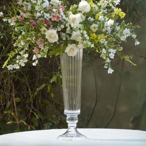 Dainty Vase