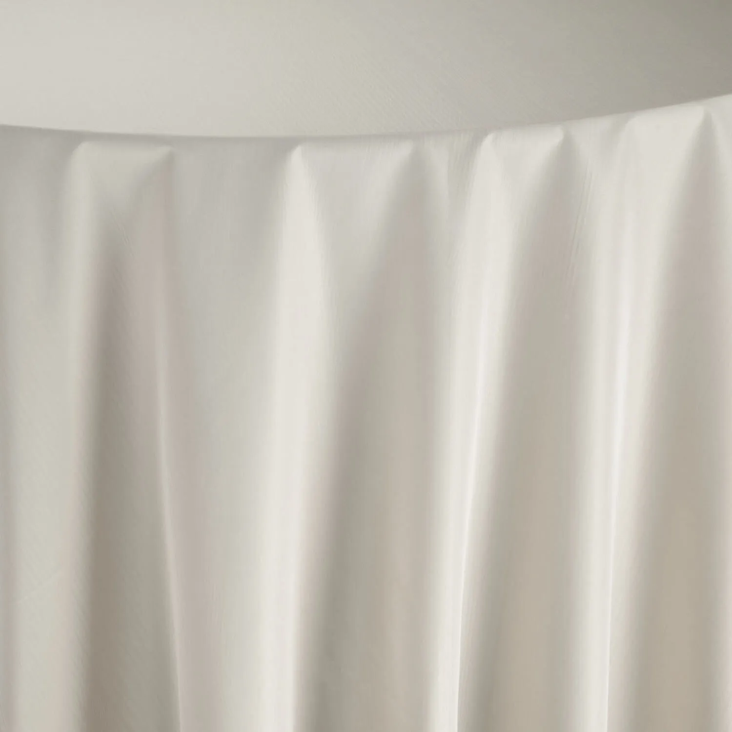 120" Round BBJ Ivory Topaz Linen