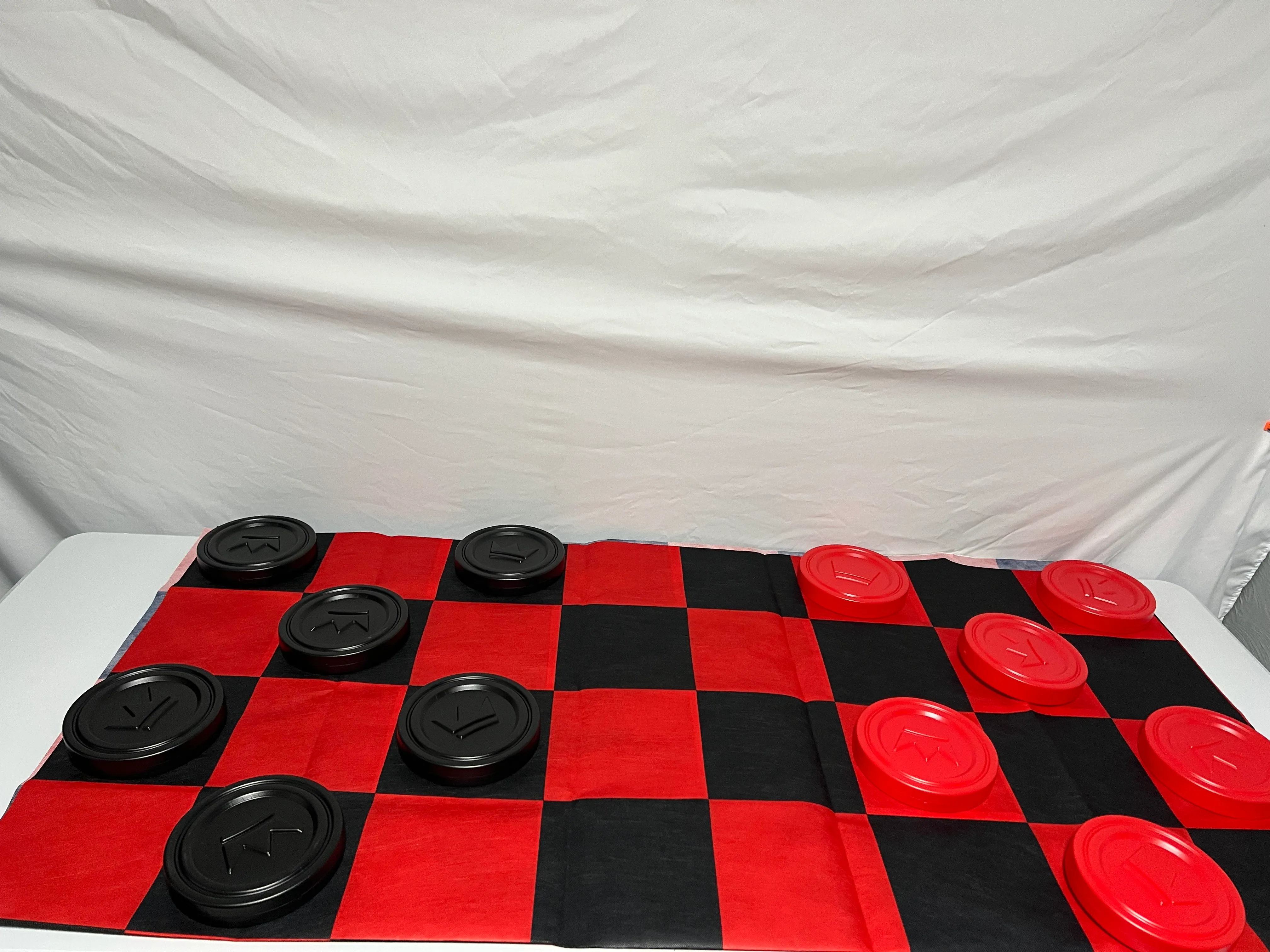 Giant Checkers 