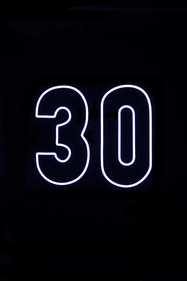 30 Neon light