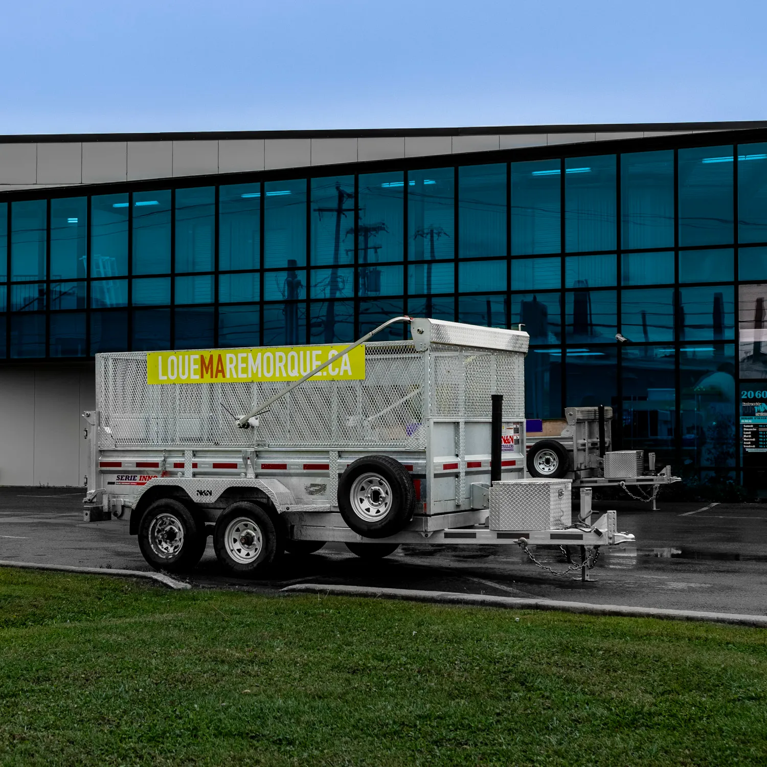 Dompeur avec grillage