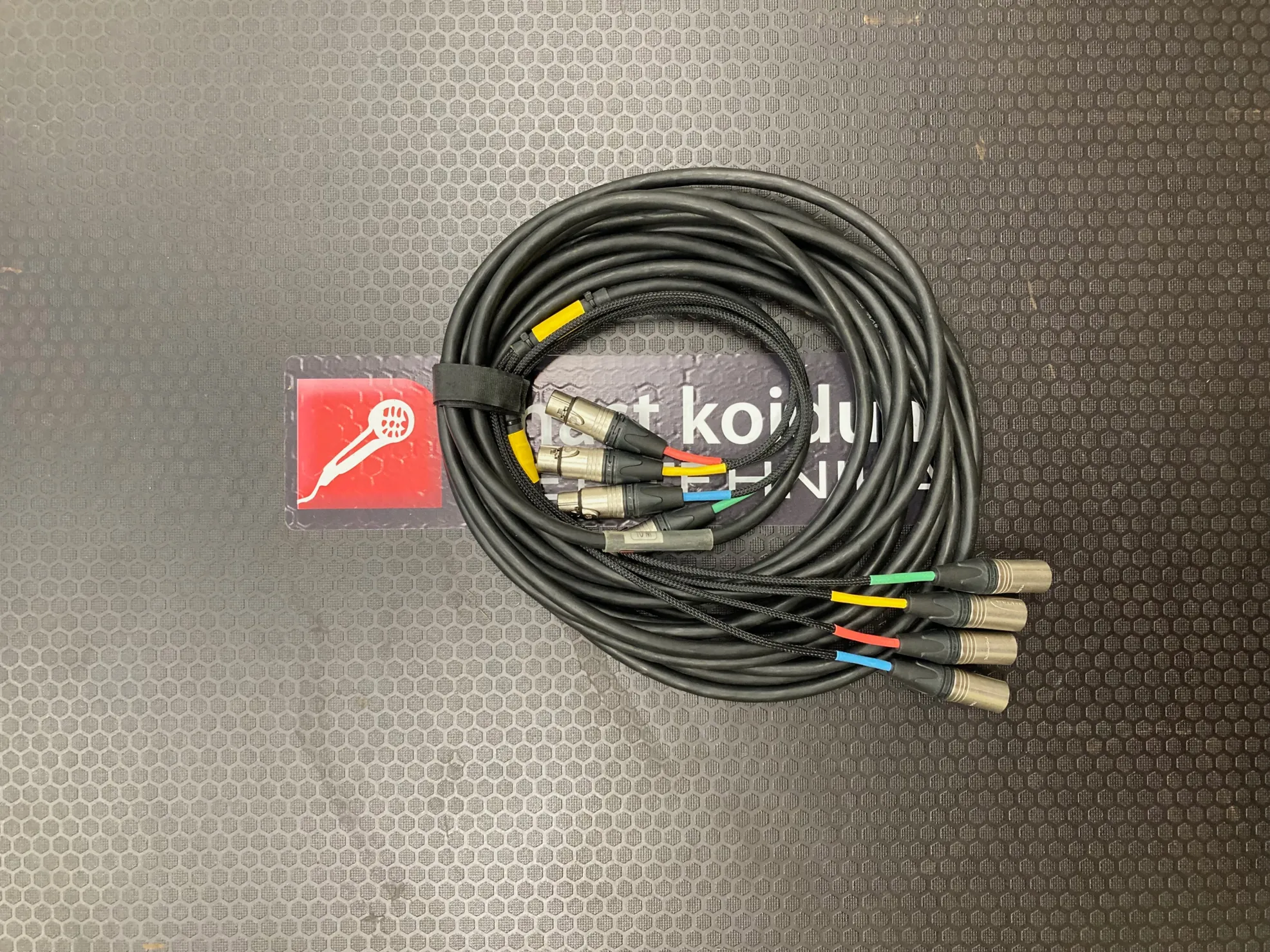 XLR 4x snake 10m lavamagistraal
