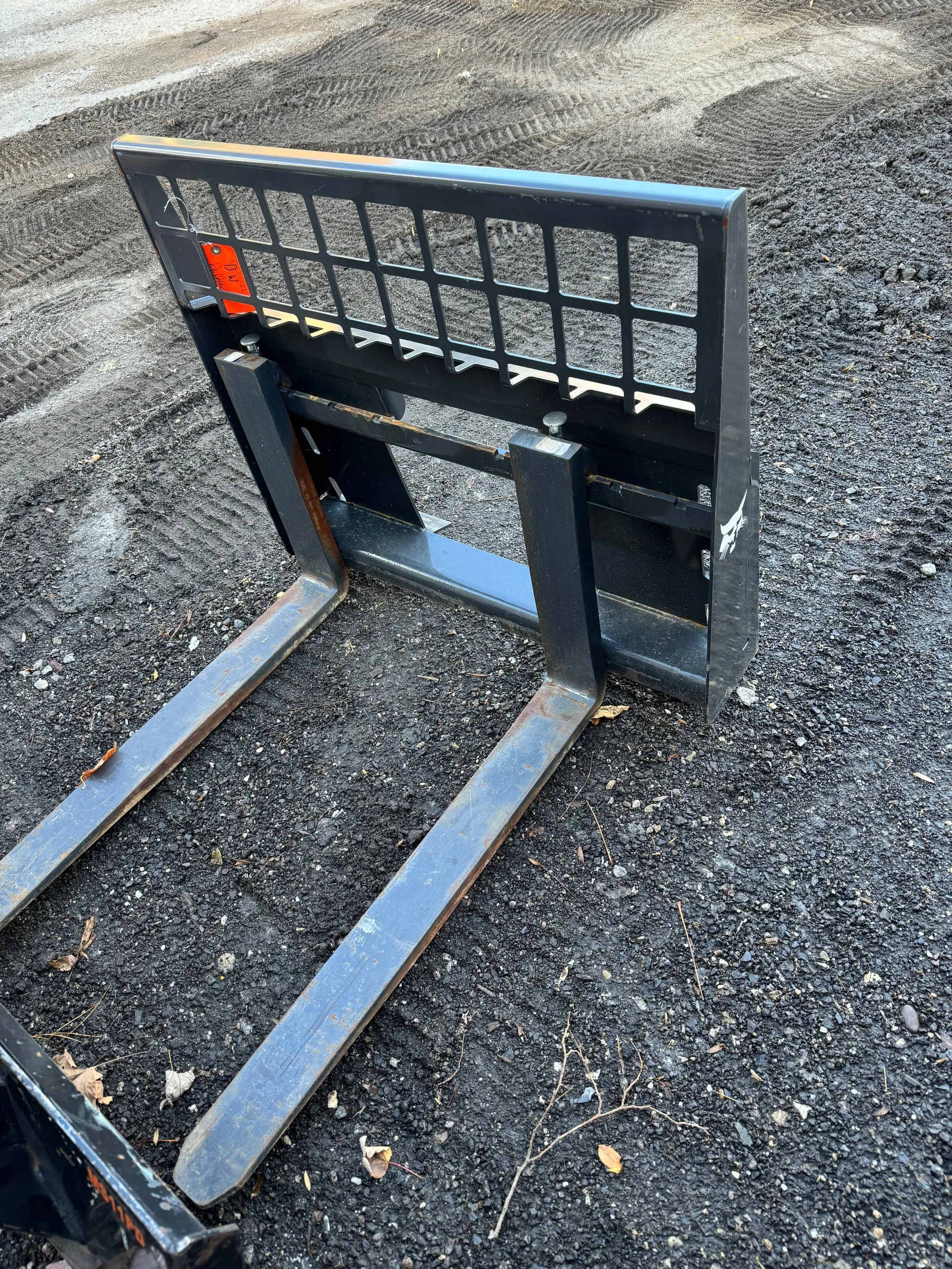Bobcat MT100/120 Adjustable Forks
