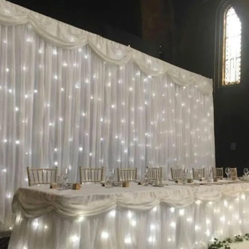 White Backdrop With Curtain Lights (Delivery Item)