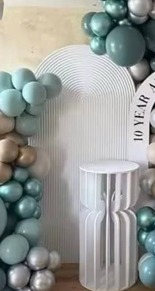 Arch Backdrop With Ripple Cover