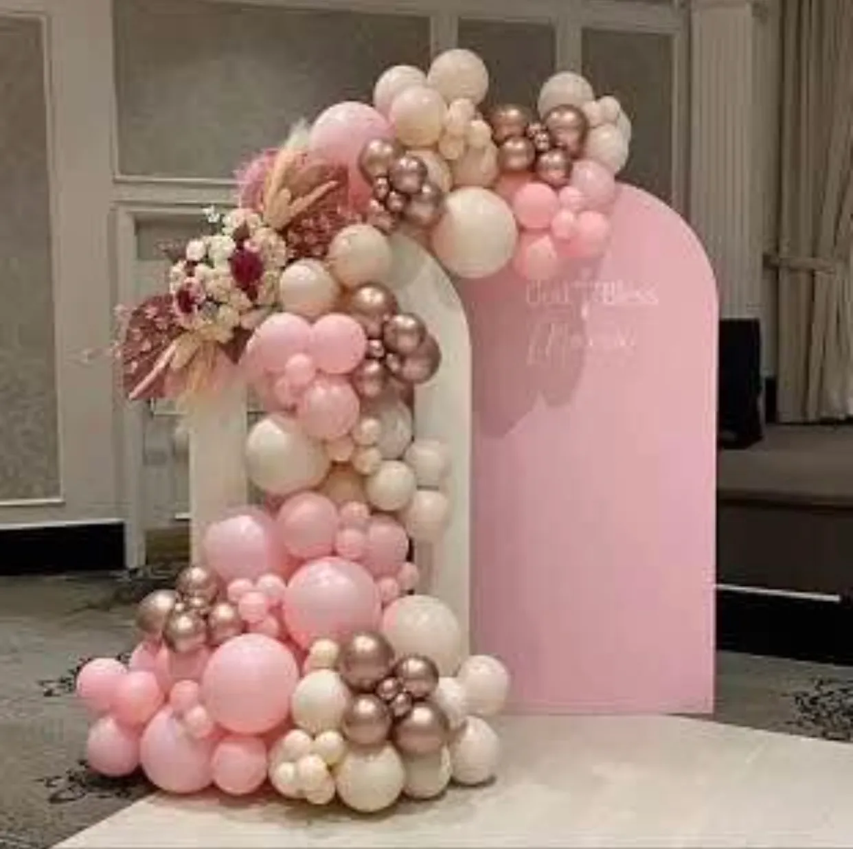 Plain Hollow White and Light Pink Arch Package (Delivery Item)