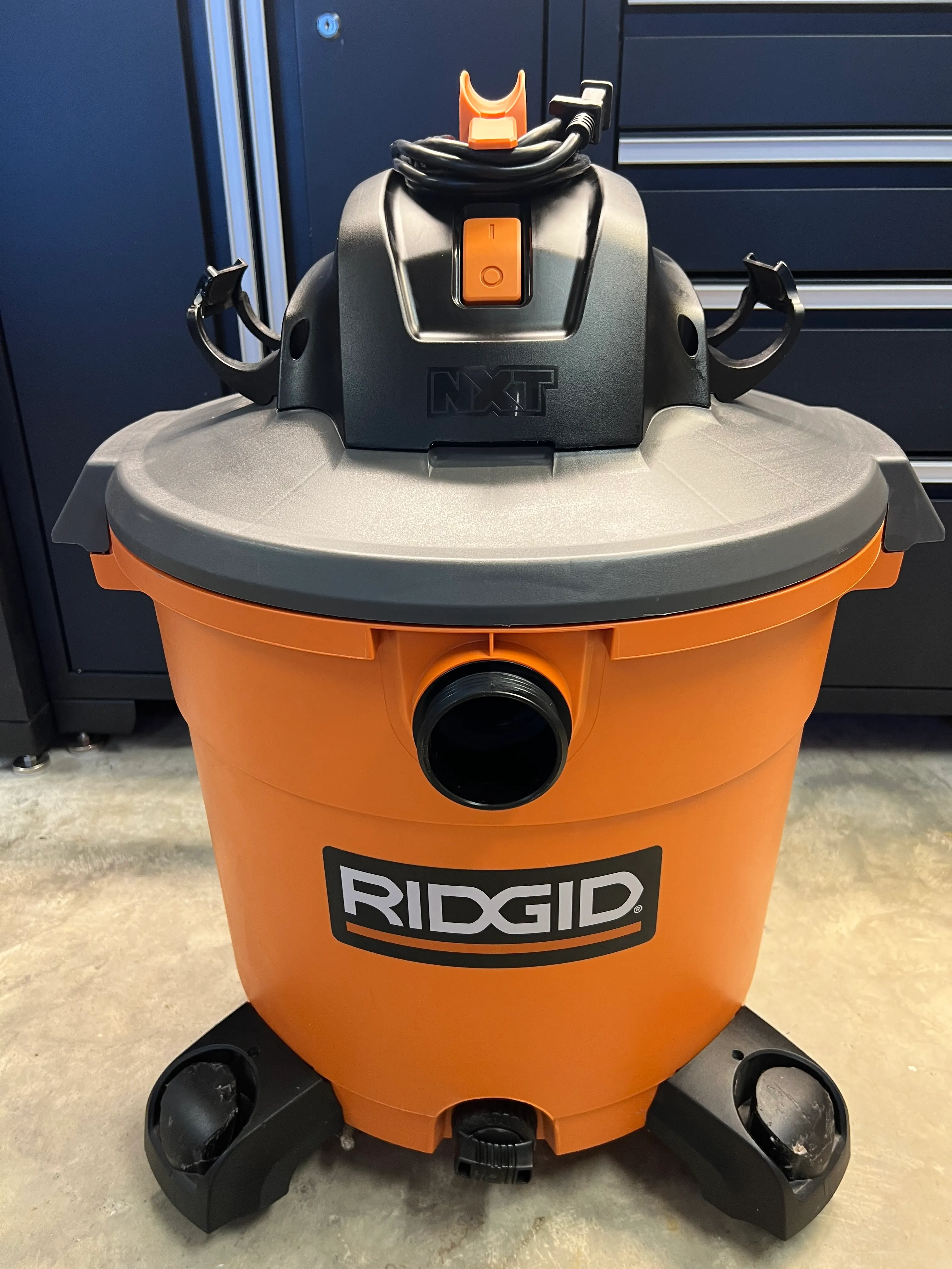 Ridgid 16 Gallon Heavy-Duty Wet/Dry Shop Vacuum