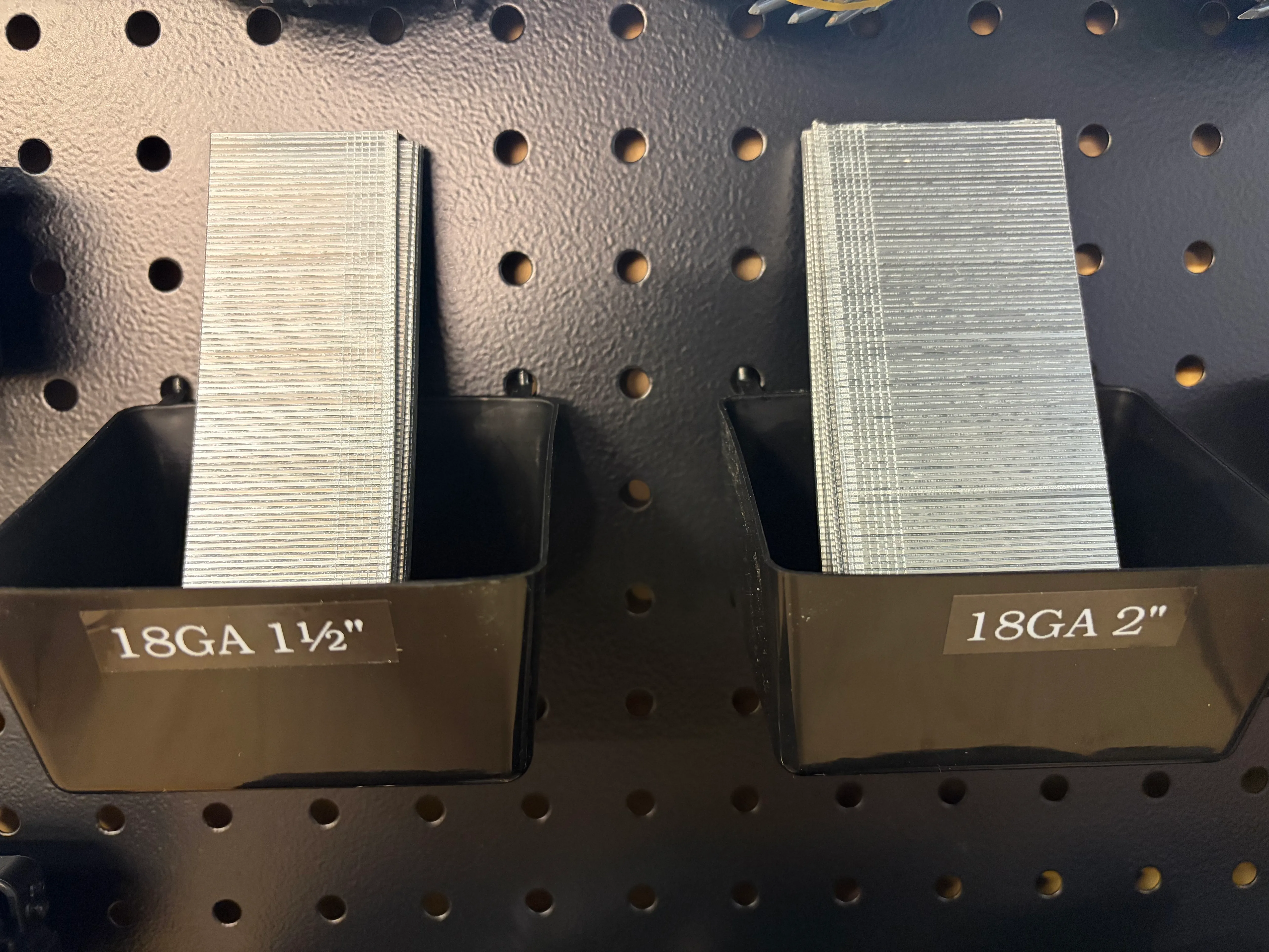 18GA Brad Nail Strips (100 Nails per Strip)