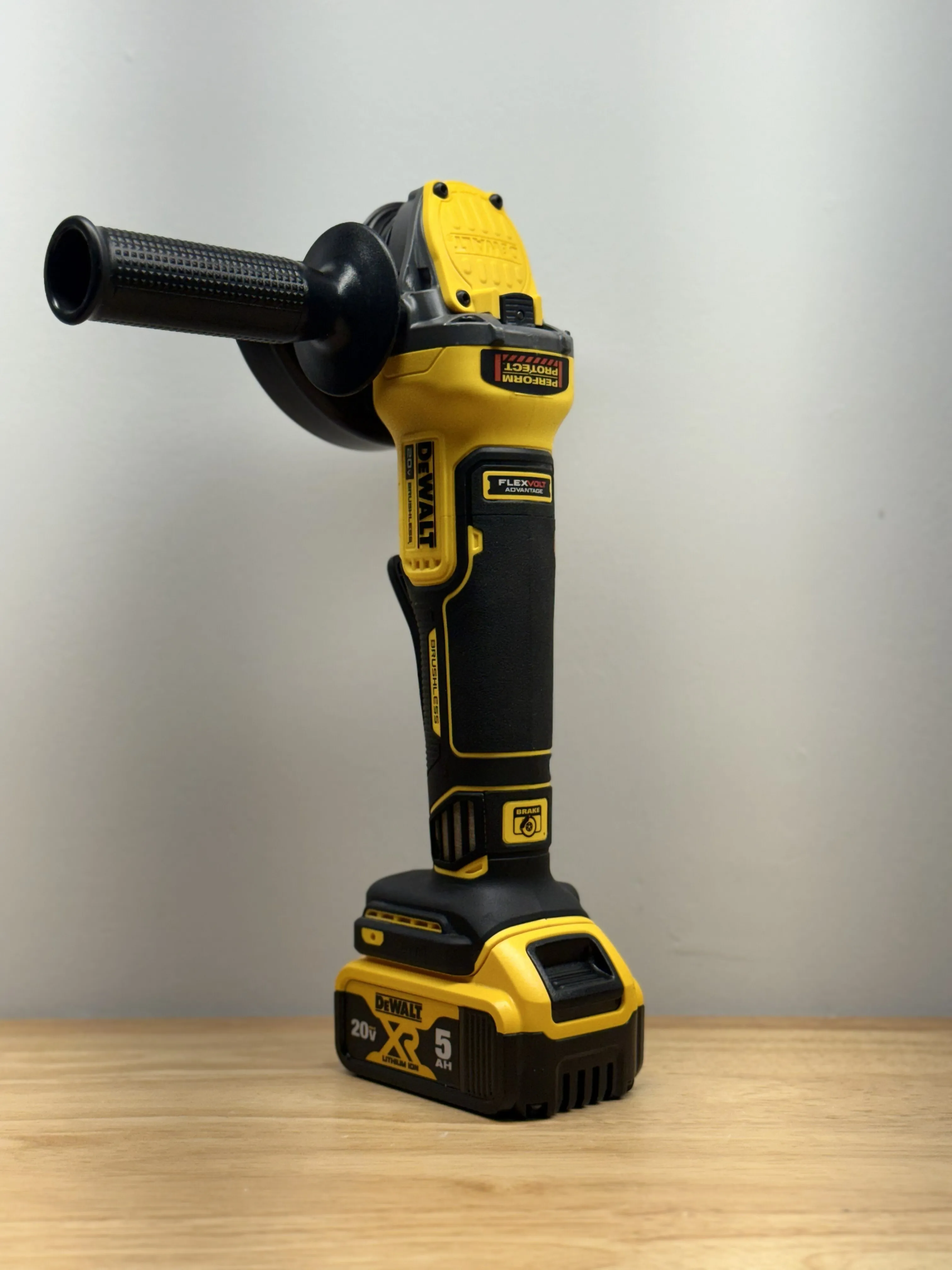 Dewalt 20V/60V 5" Angle Grinder DCG416 + Battery + Charger