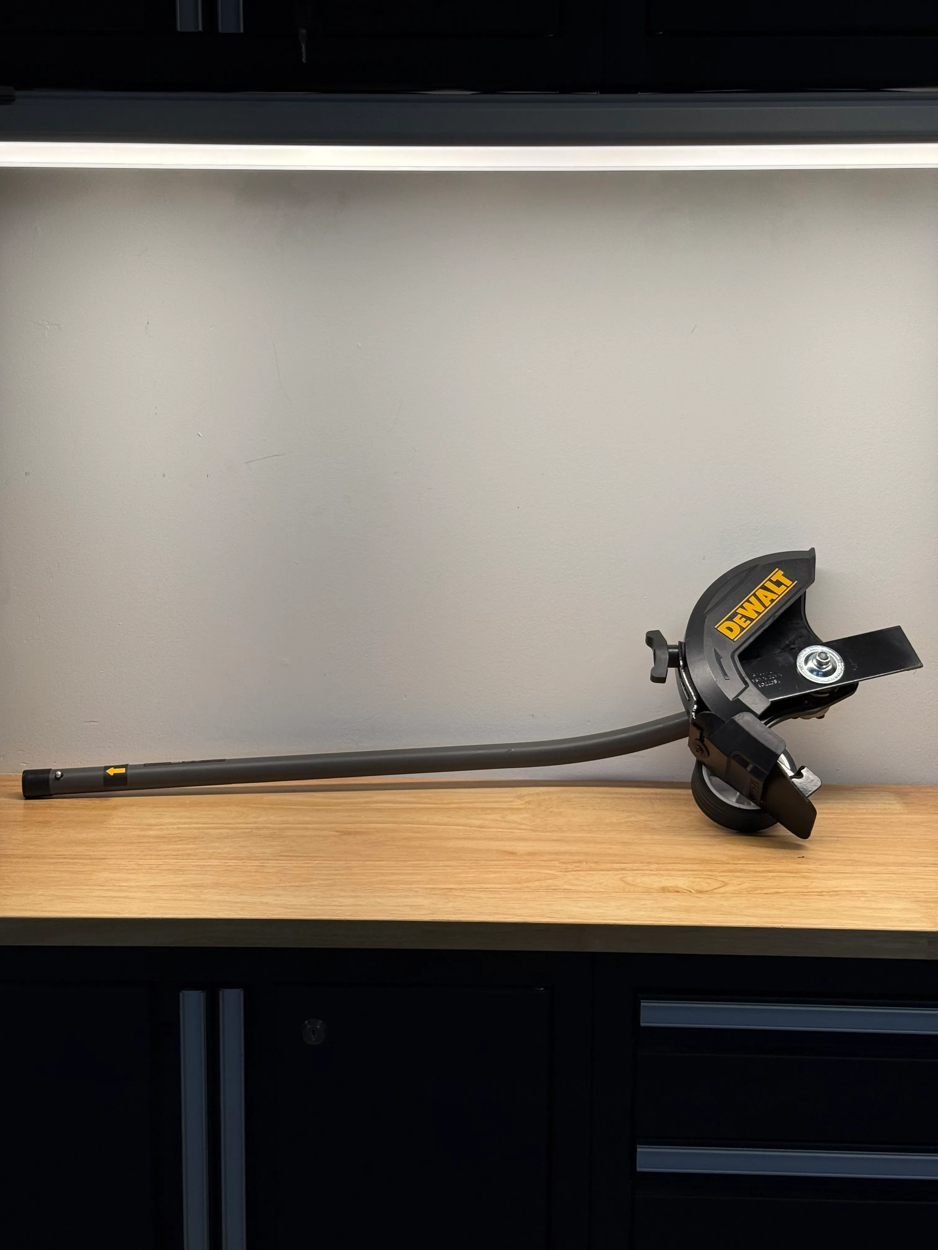 Dewalt Edger - 60V String Trimmer Attachment