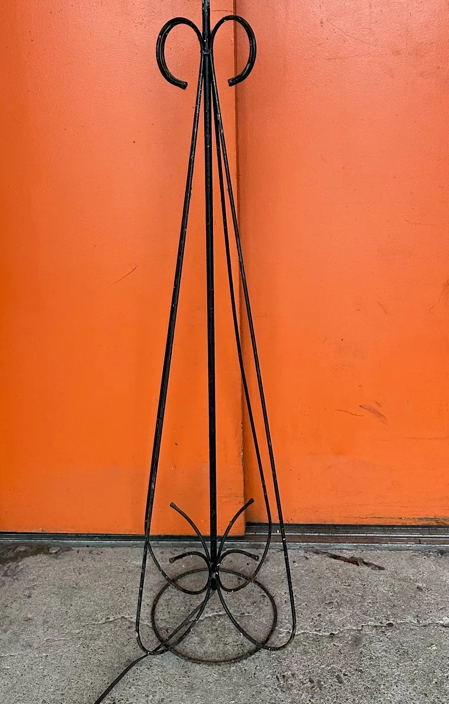1930s Wrought Iron Floor Lamp