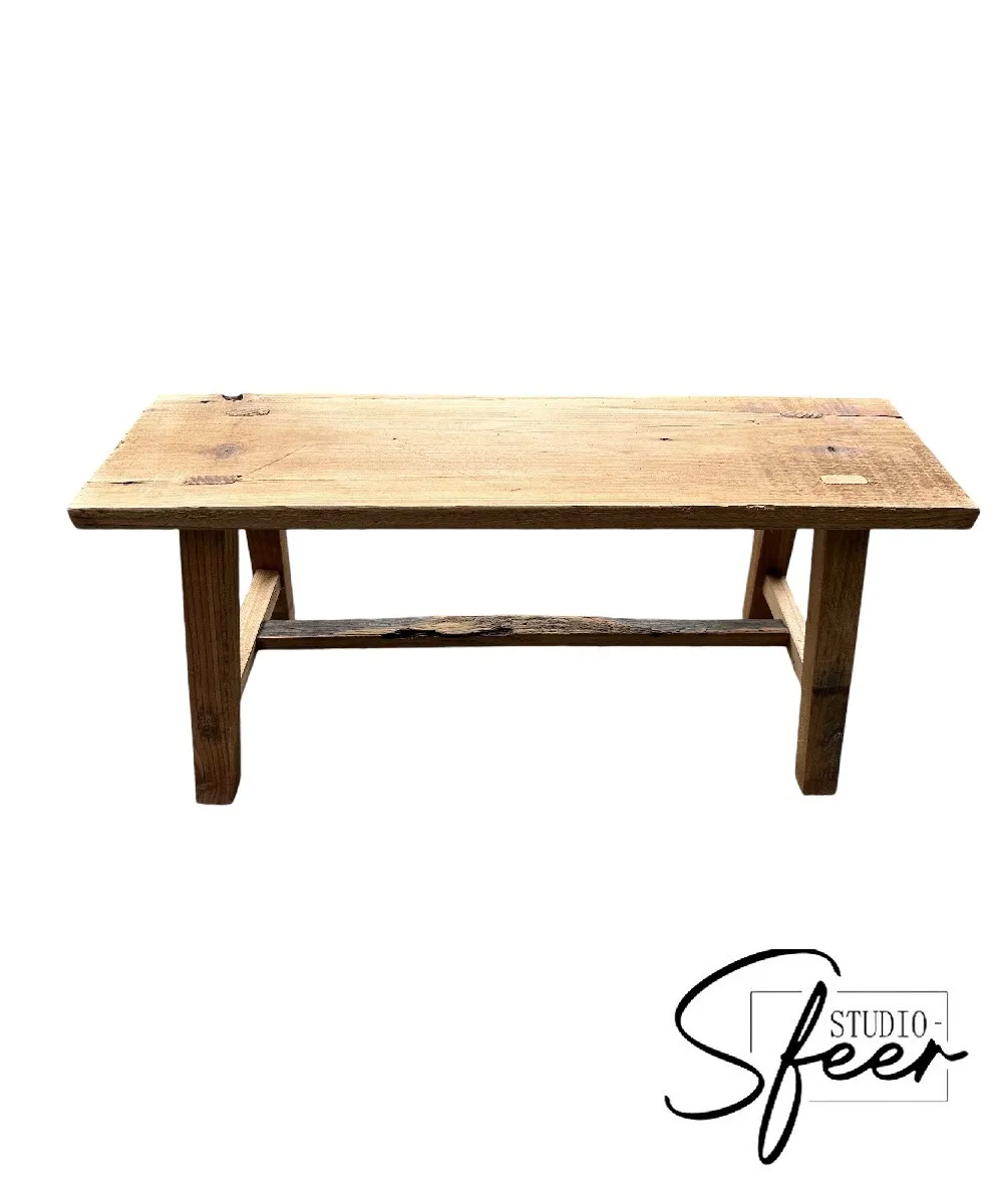 Bankje : houten etaleerbankje