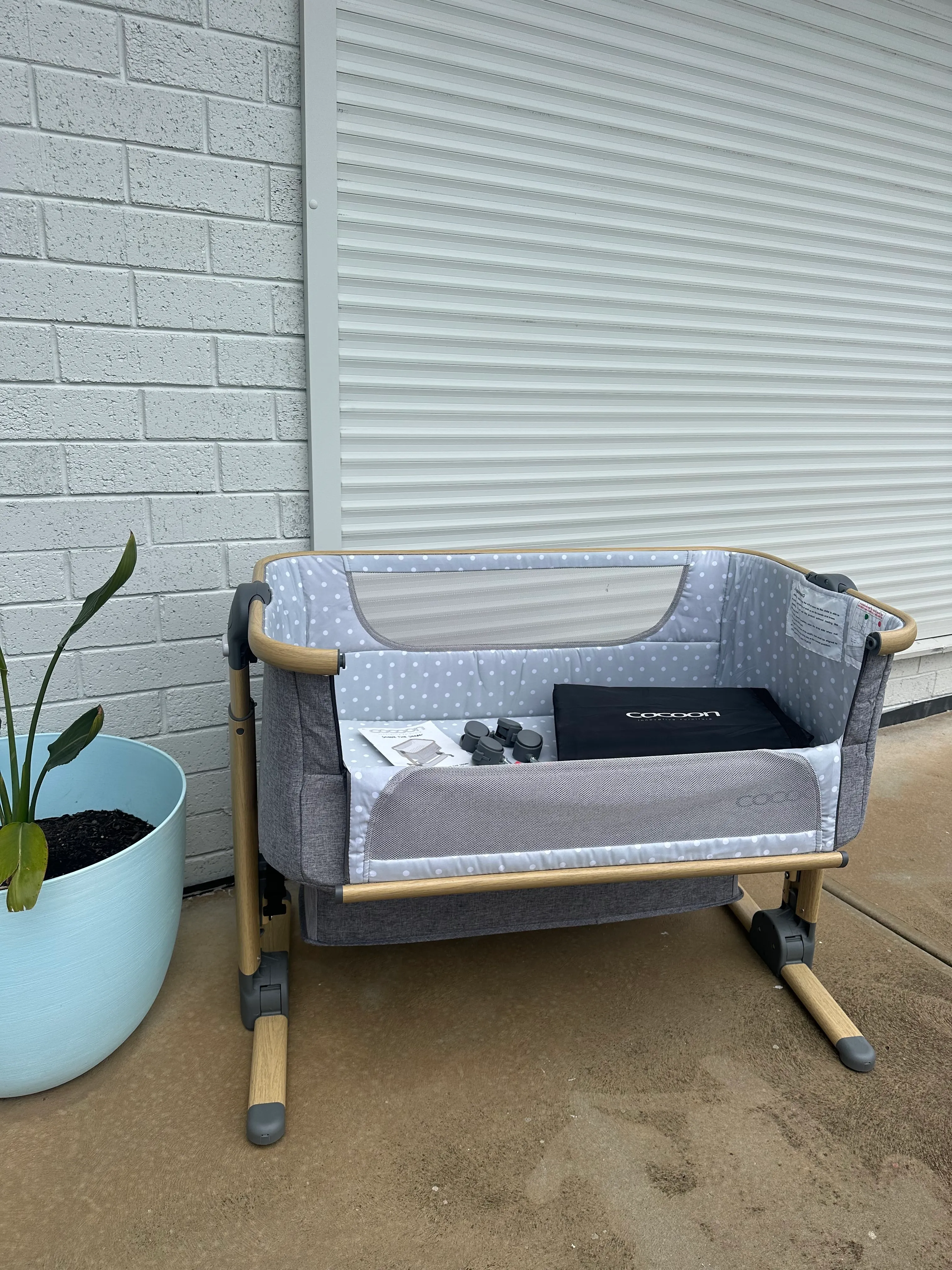Cocoon Co-Sleeper & Premium Bedding Bundle