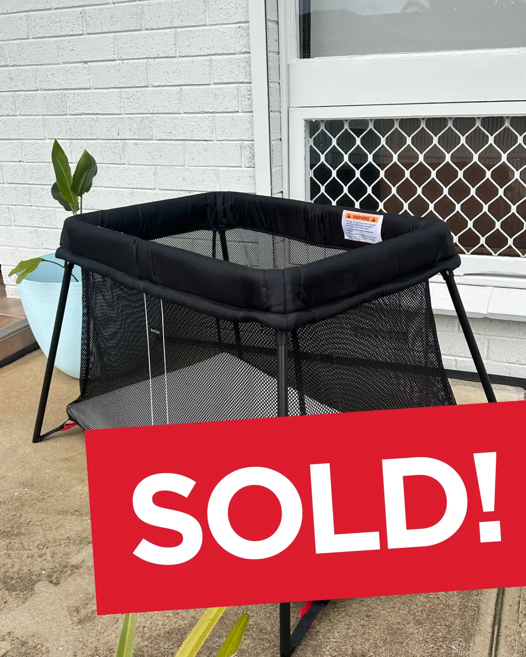 BabyBjörn Travel Cot Light & Accessories Bundle
