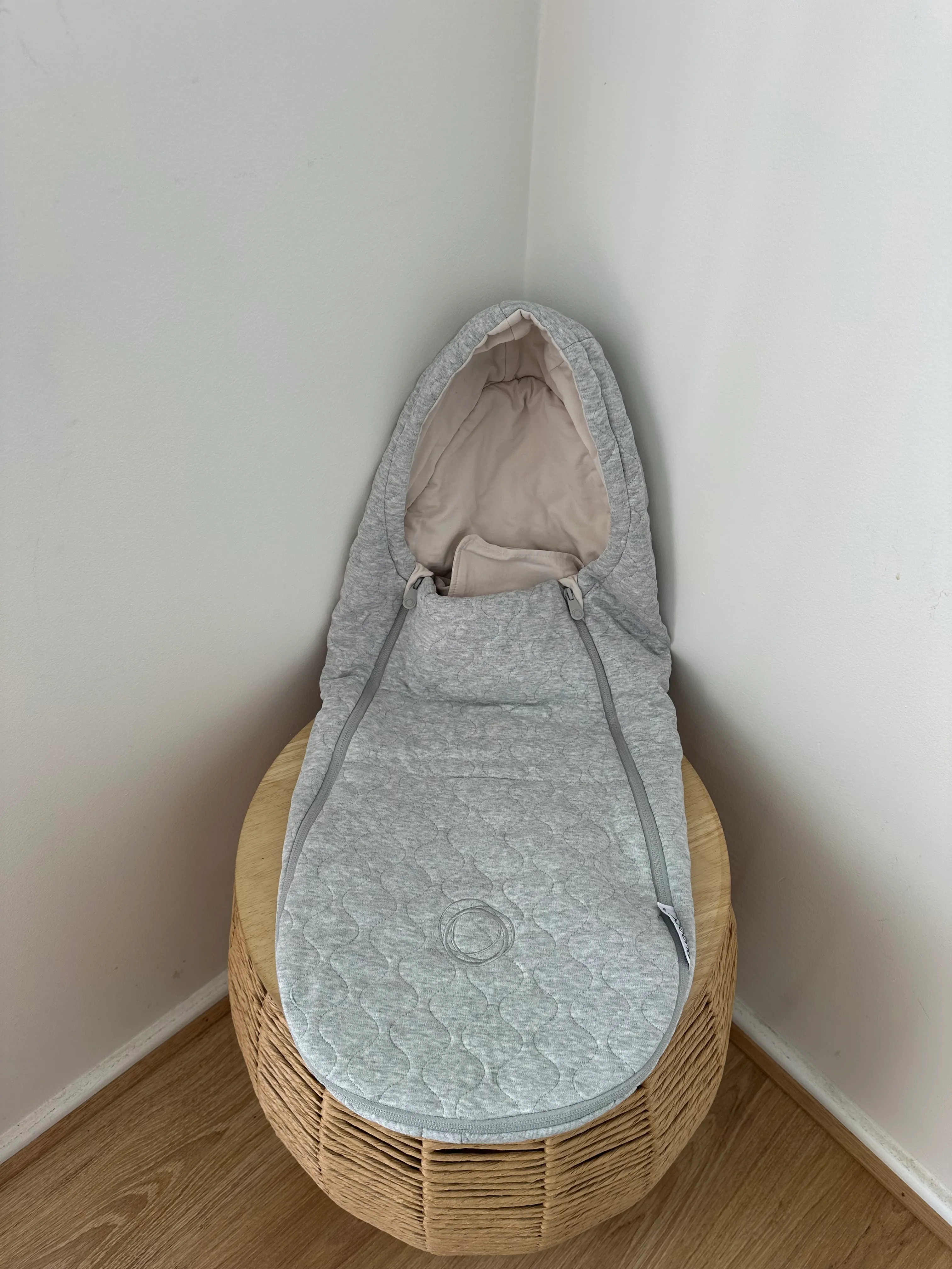 Bugaboo Newborn Inlay – Light Grey Mélange