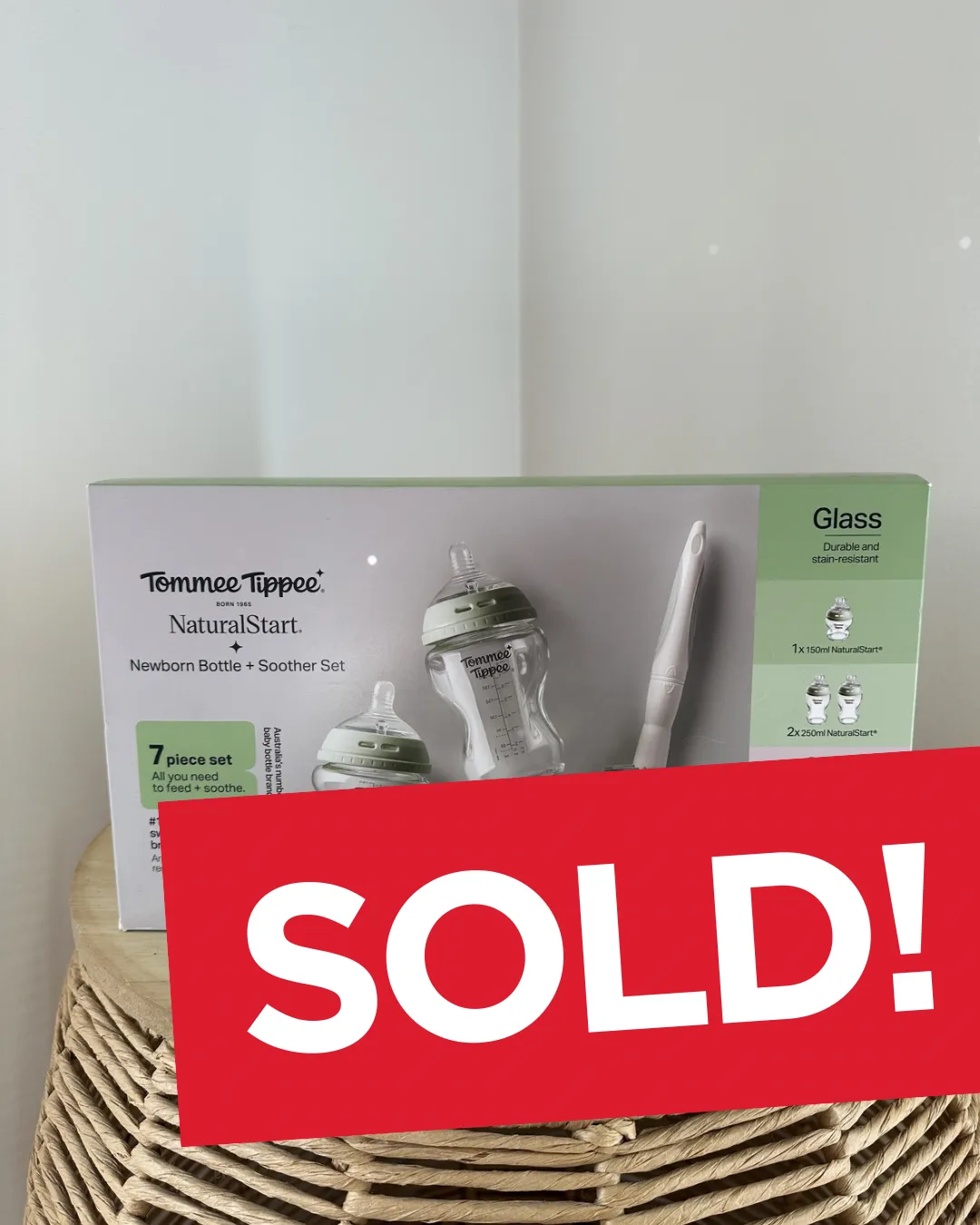 Tommee Tippee Natural Start Glass Baby Bottle & Soother Set