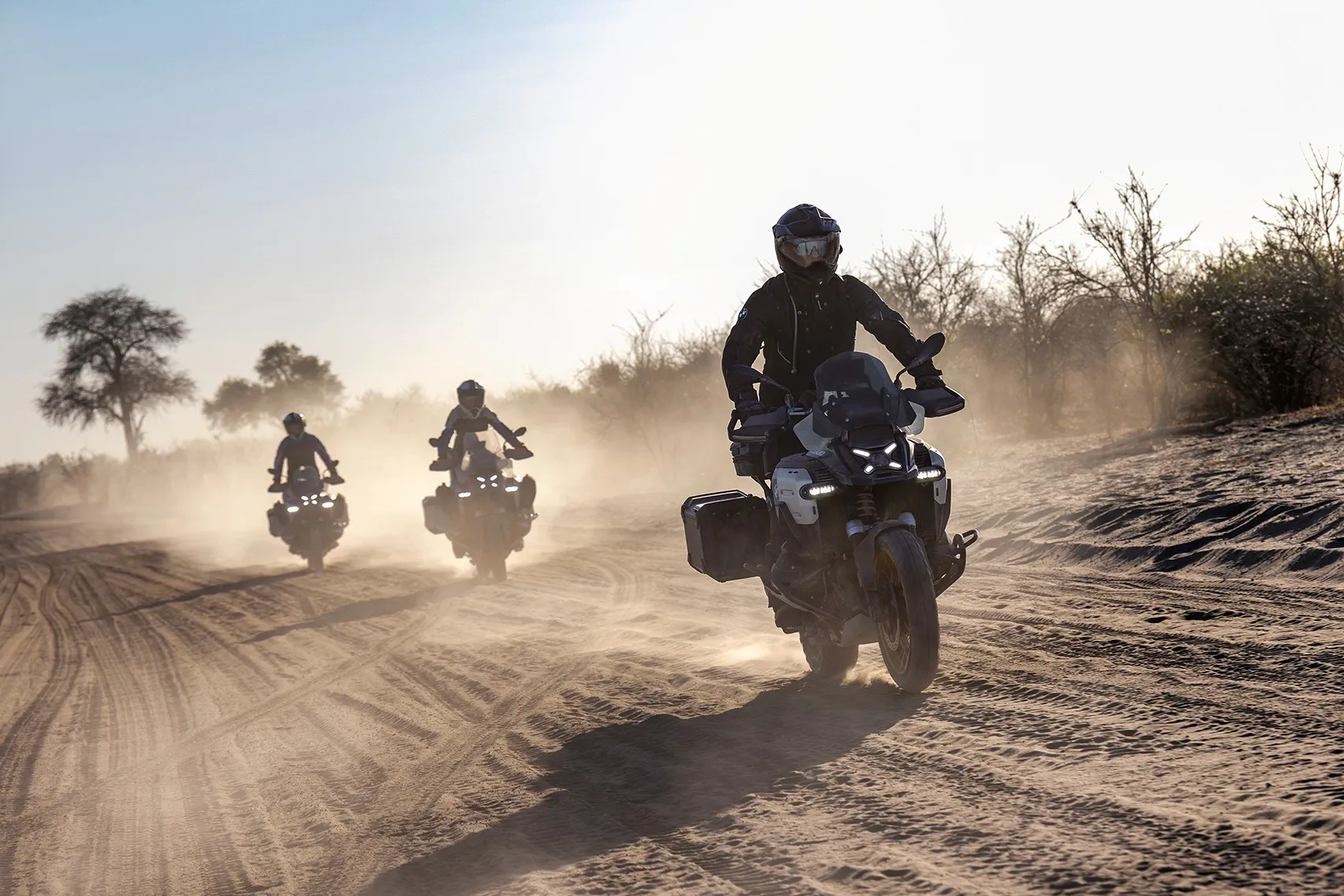 Motorcycle rental licence requirements in Dubai - Trails & Dust