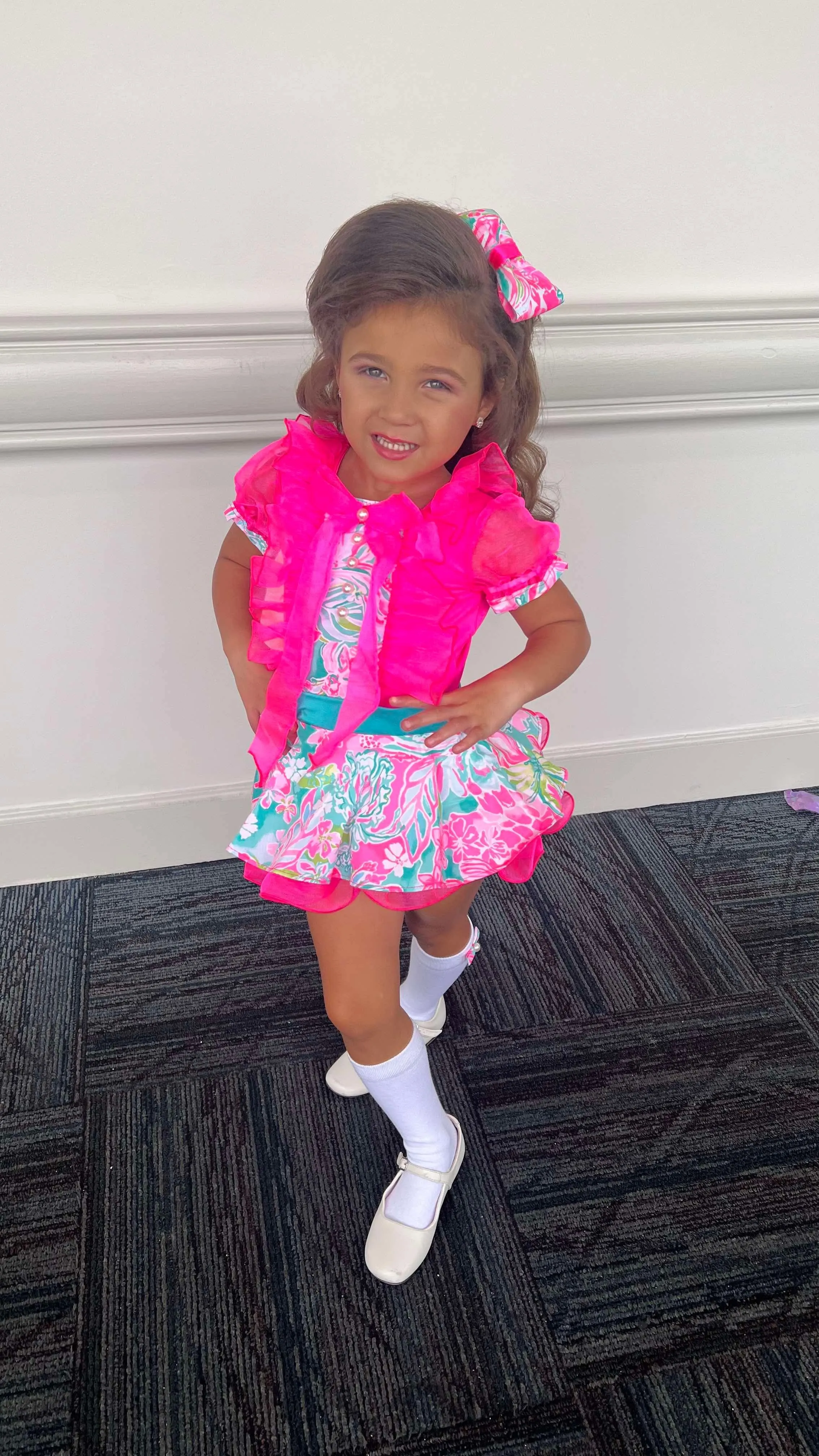 TT- 3/5 Dollhouse Casual