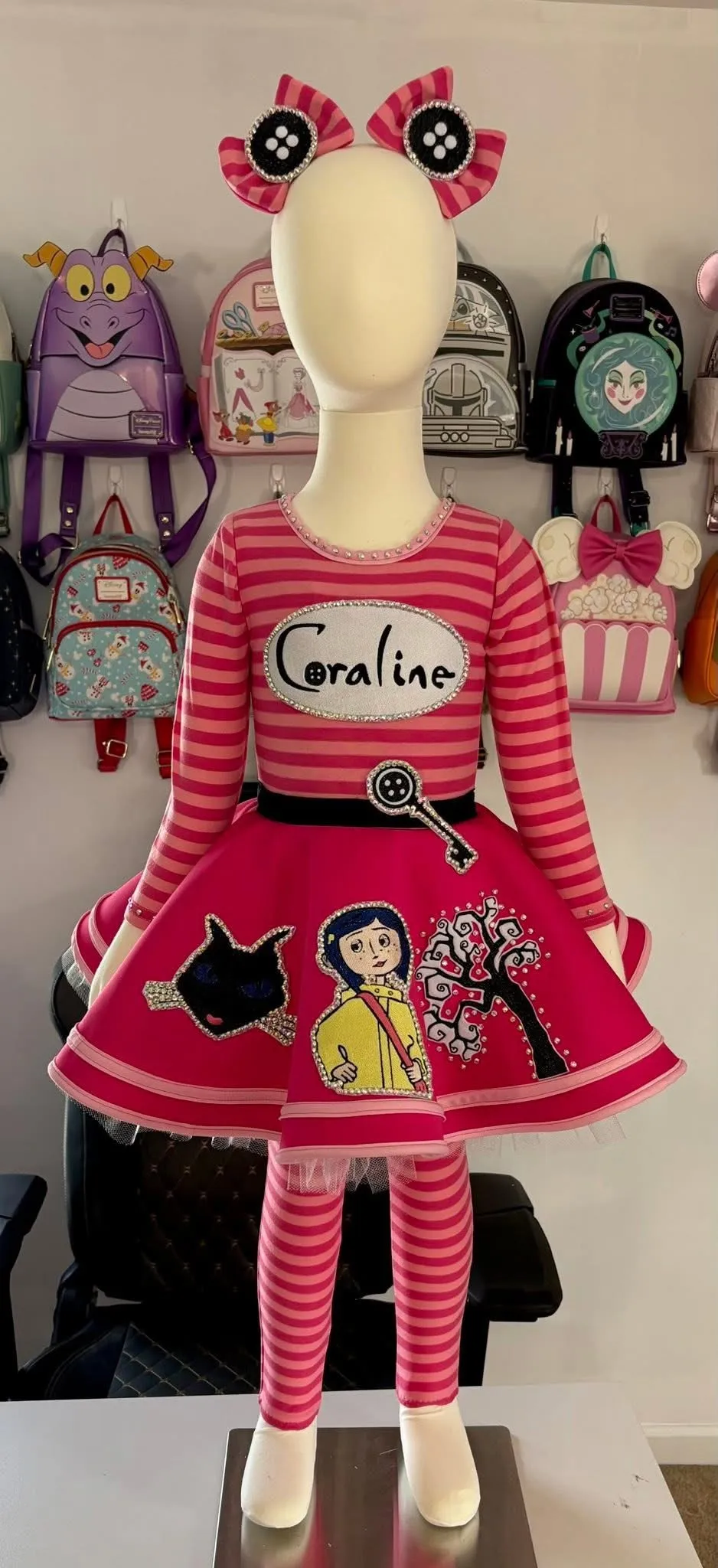 AM- Valerie Cyrus Caroline ooc 3/5 