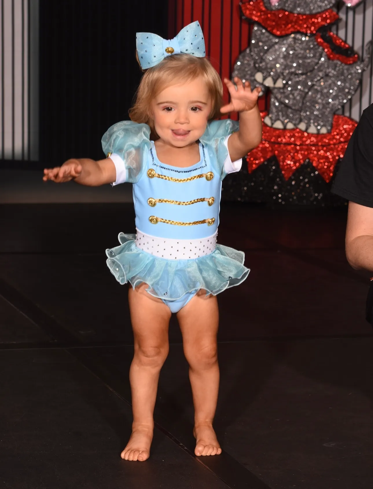 TT-91 12/2-18/3 Blue Toni O Swim