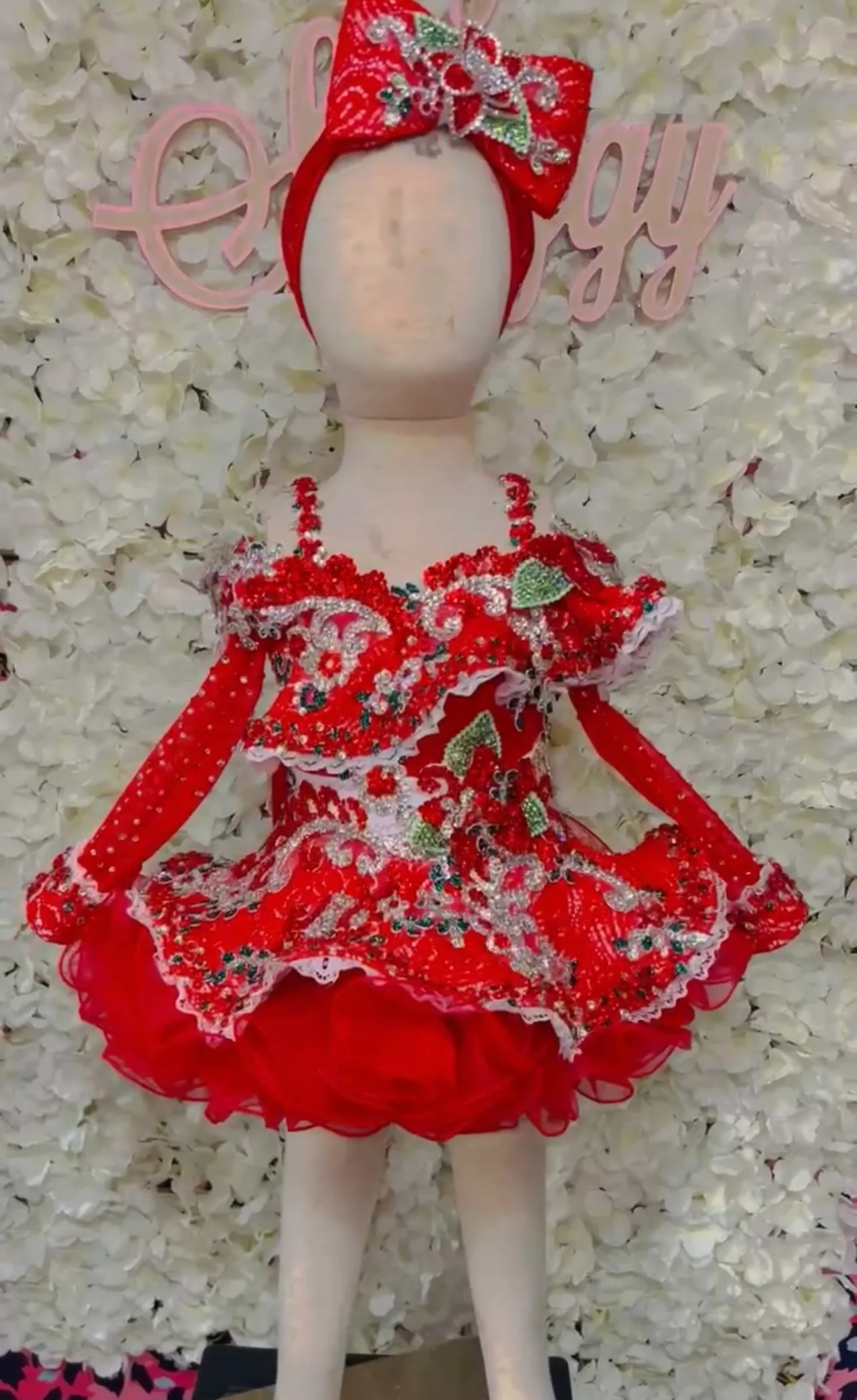 RM- 12/2 Christmas-Inspired Shuggy