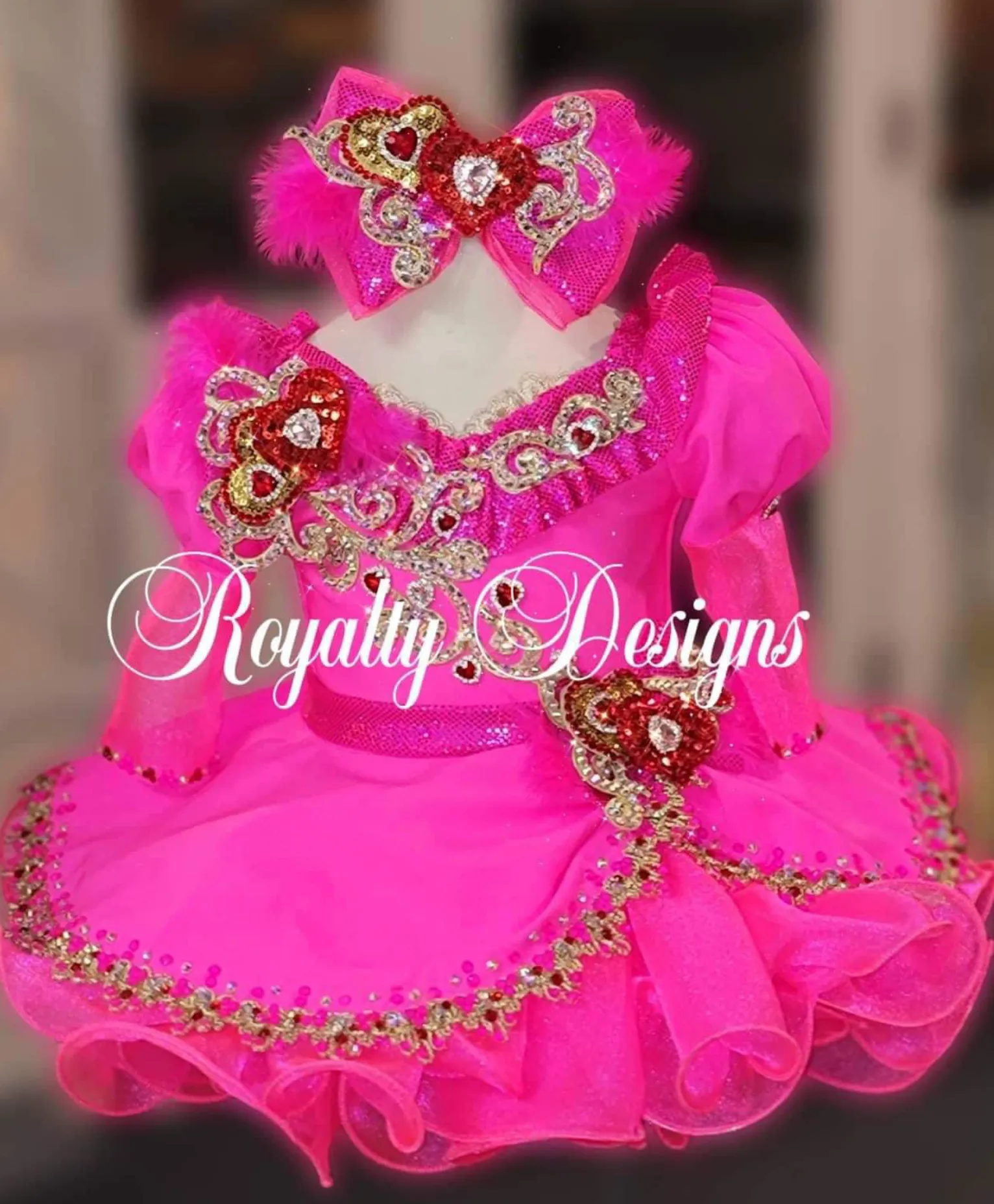 TT-28 Royalty pink/gold heart dress 6/18