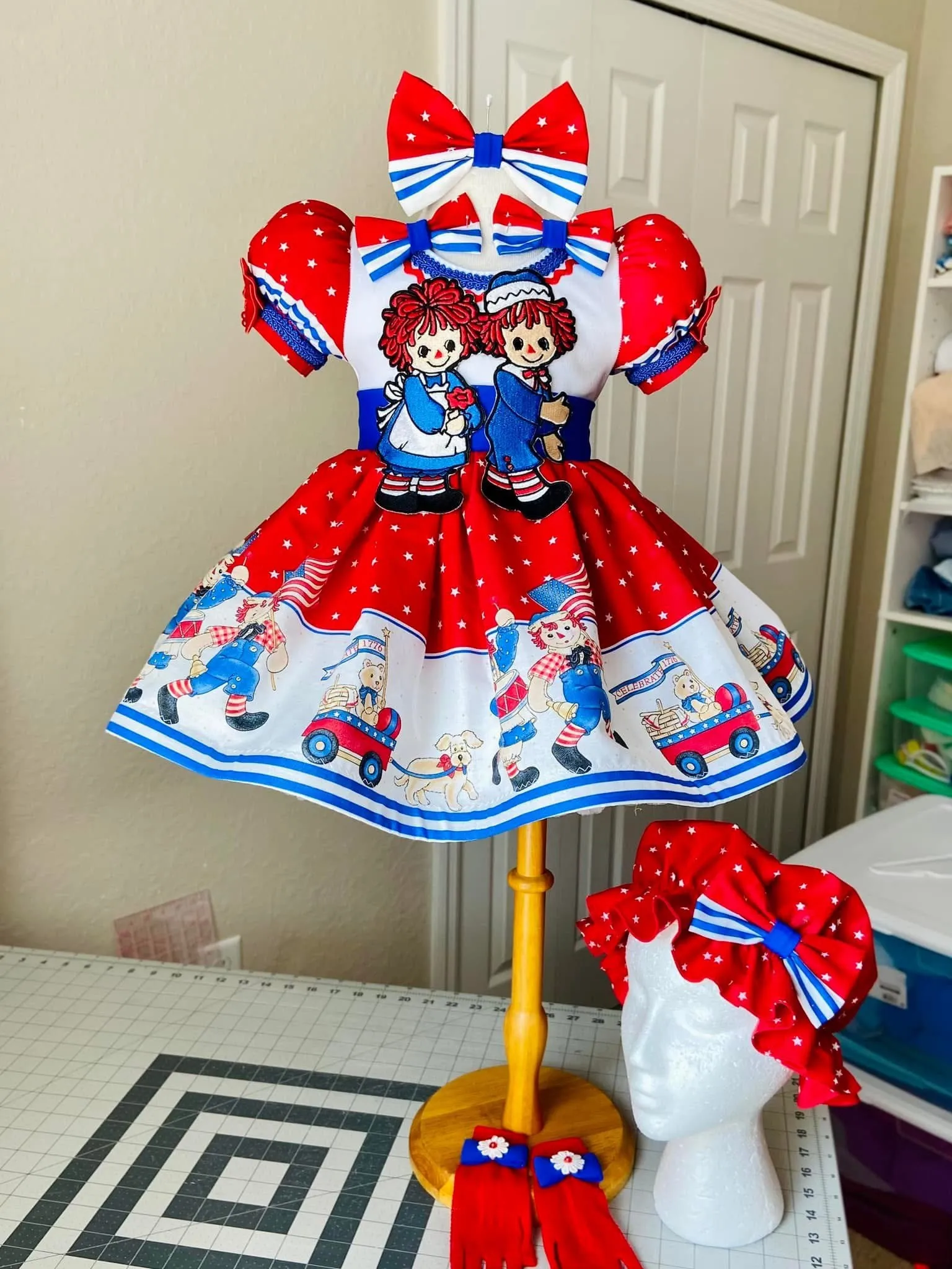 RM-Dollhouse Raggedy Ann RWB OOC