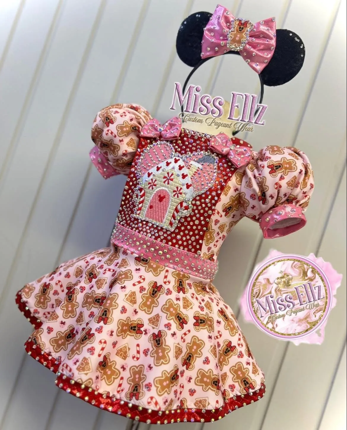 AM- Miss Ellz Minnie Christmas 2/4 