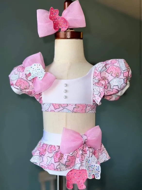 AN - Circus Animal Cracker Swim