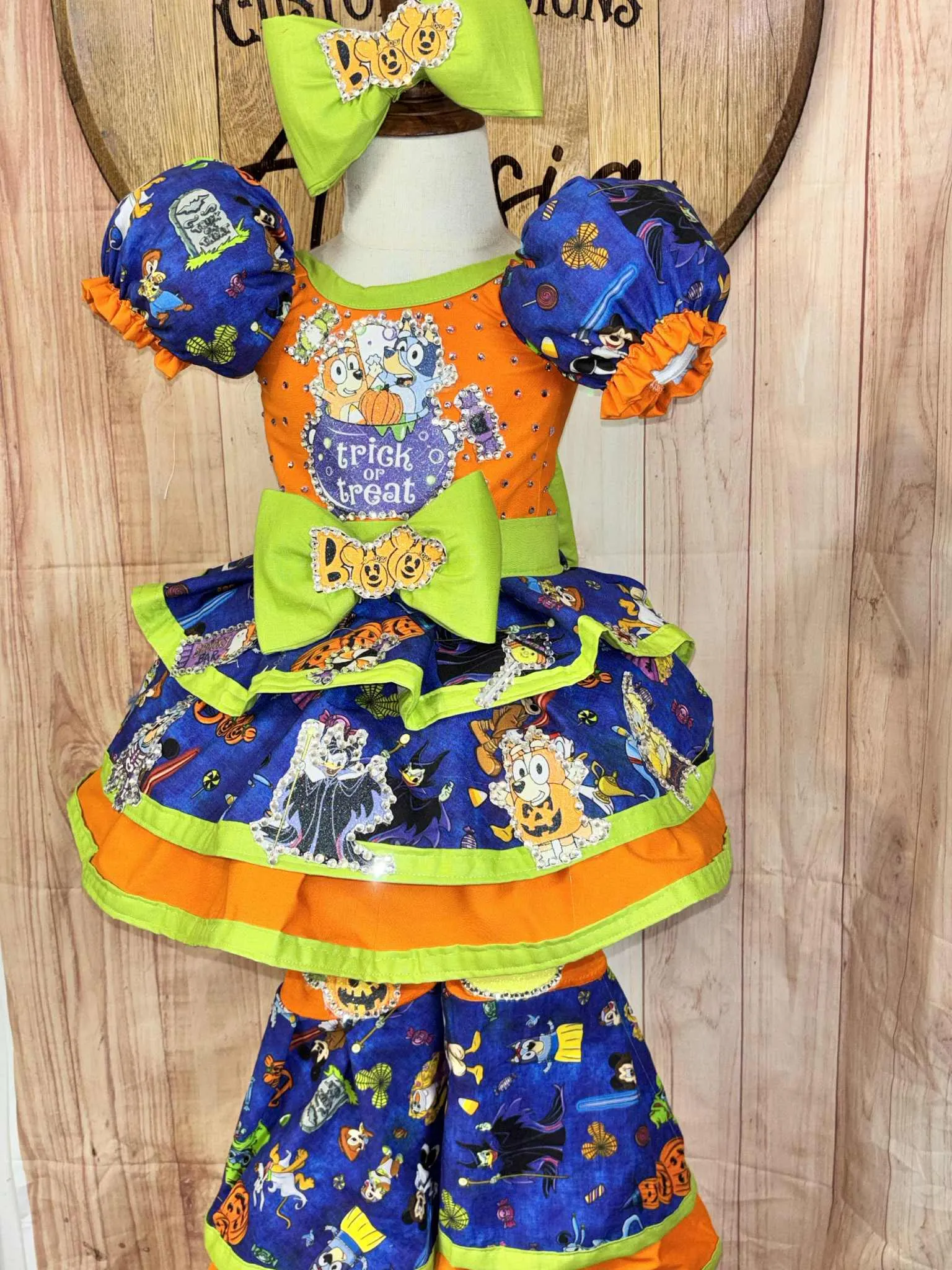 RM- 0/12 months Disney/Bluey Halloween Costumes