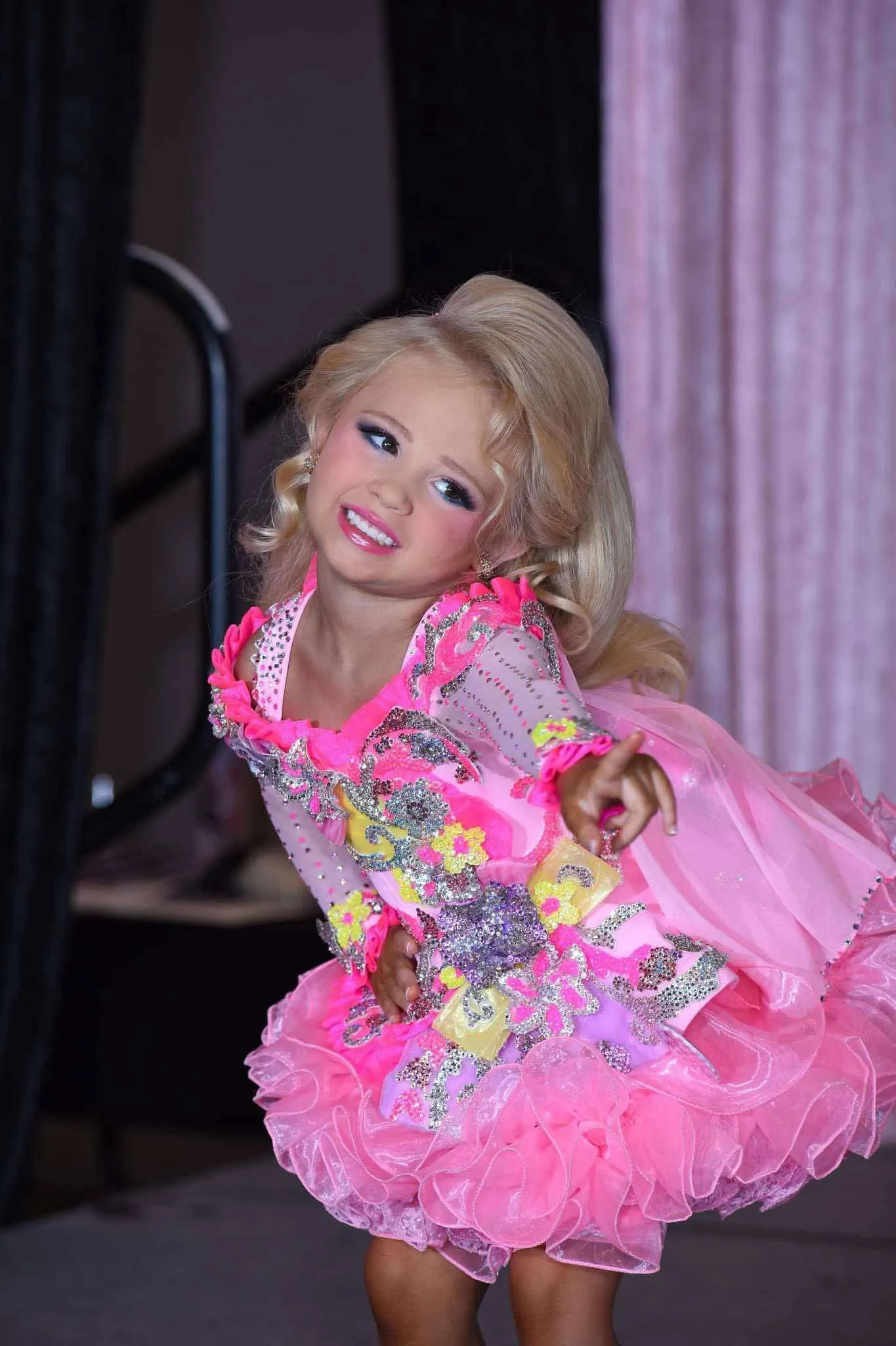 2/4 Pink on Pink Shuggy