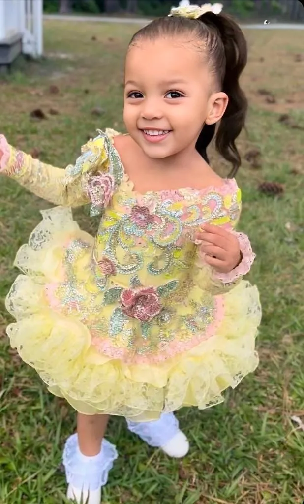 TT- 2/4 Yellow Shuggy