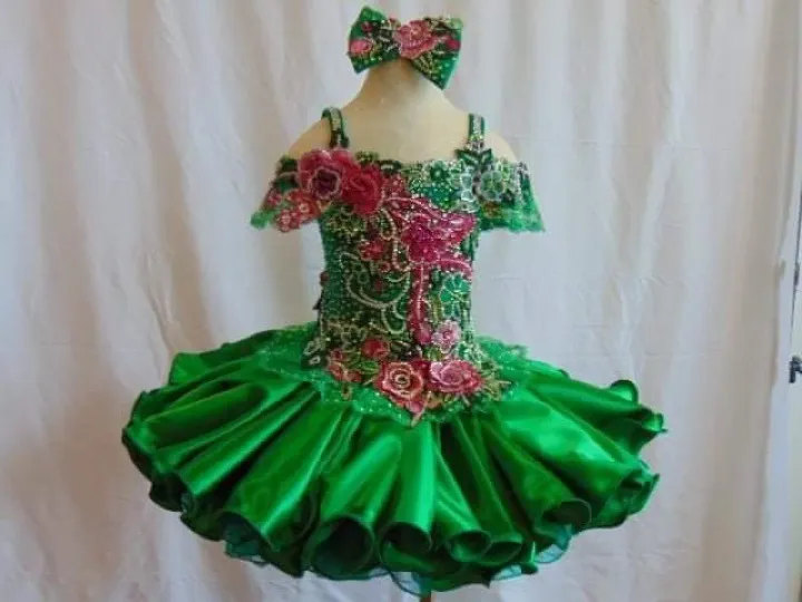 RM-Empress Fuscia Gemics 