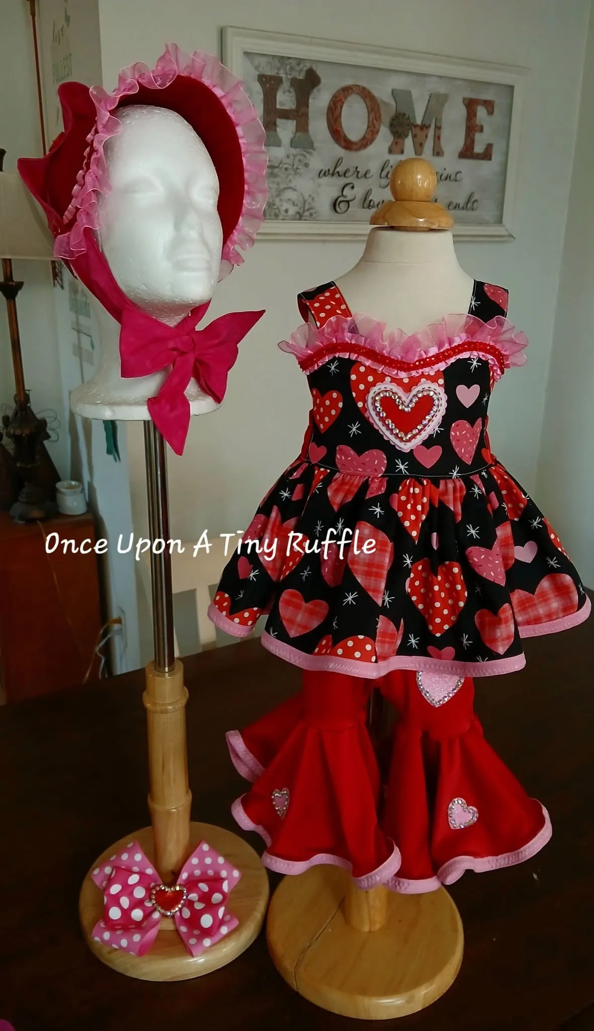 RM- 0/6 months Tiny Valentine