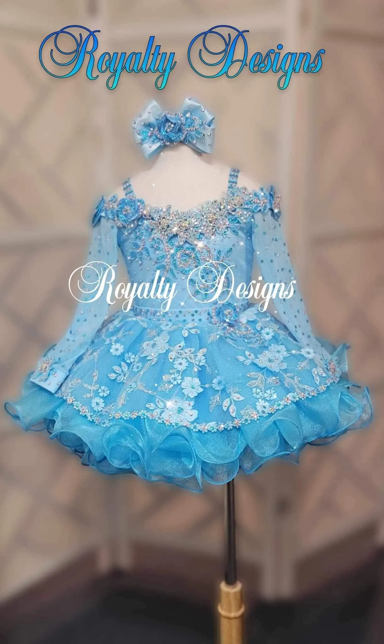 RM- Royalty Designs 4/6 Blue Rain