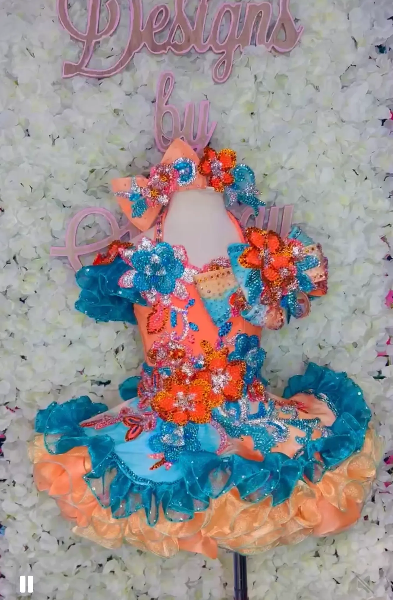 TT- 18/3-2/4 Orange & Teal Shuggy