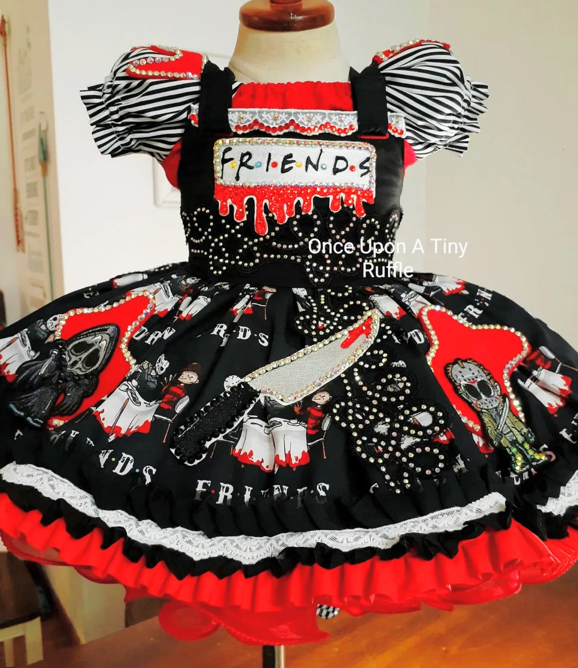 AN- Halloween friends ooc 6/18 