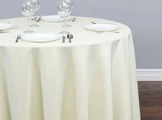 108" Rd Poly ivory tablecloth