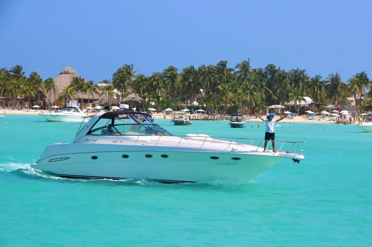 Yate - Sea Ray 46" #1