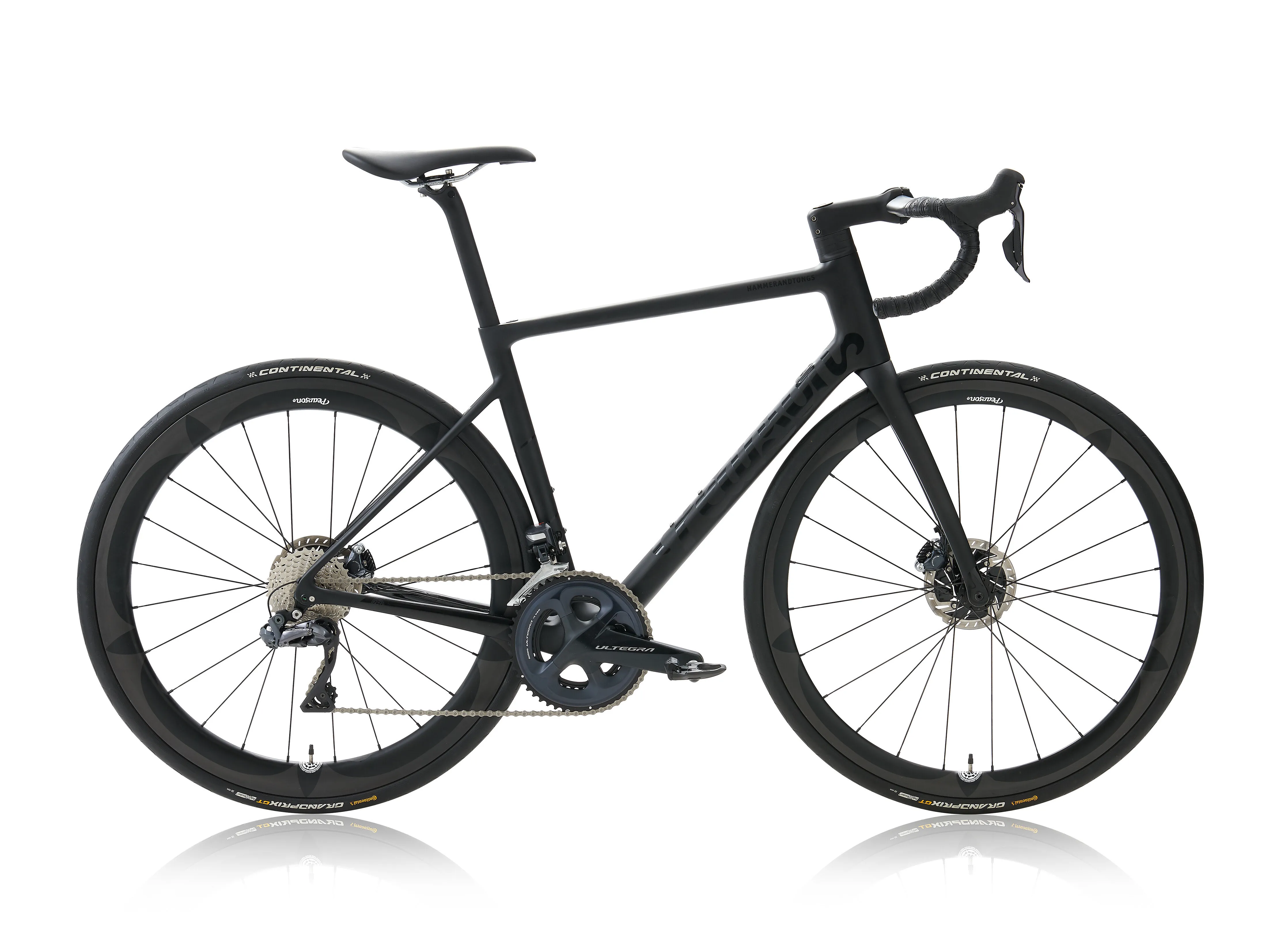 Carbon Road Bike - Pearson Hammerandtongs 