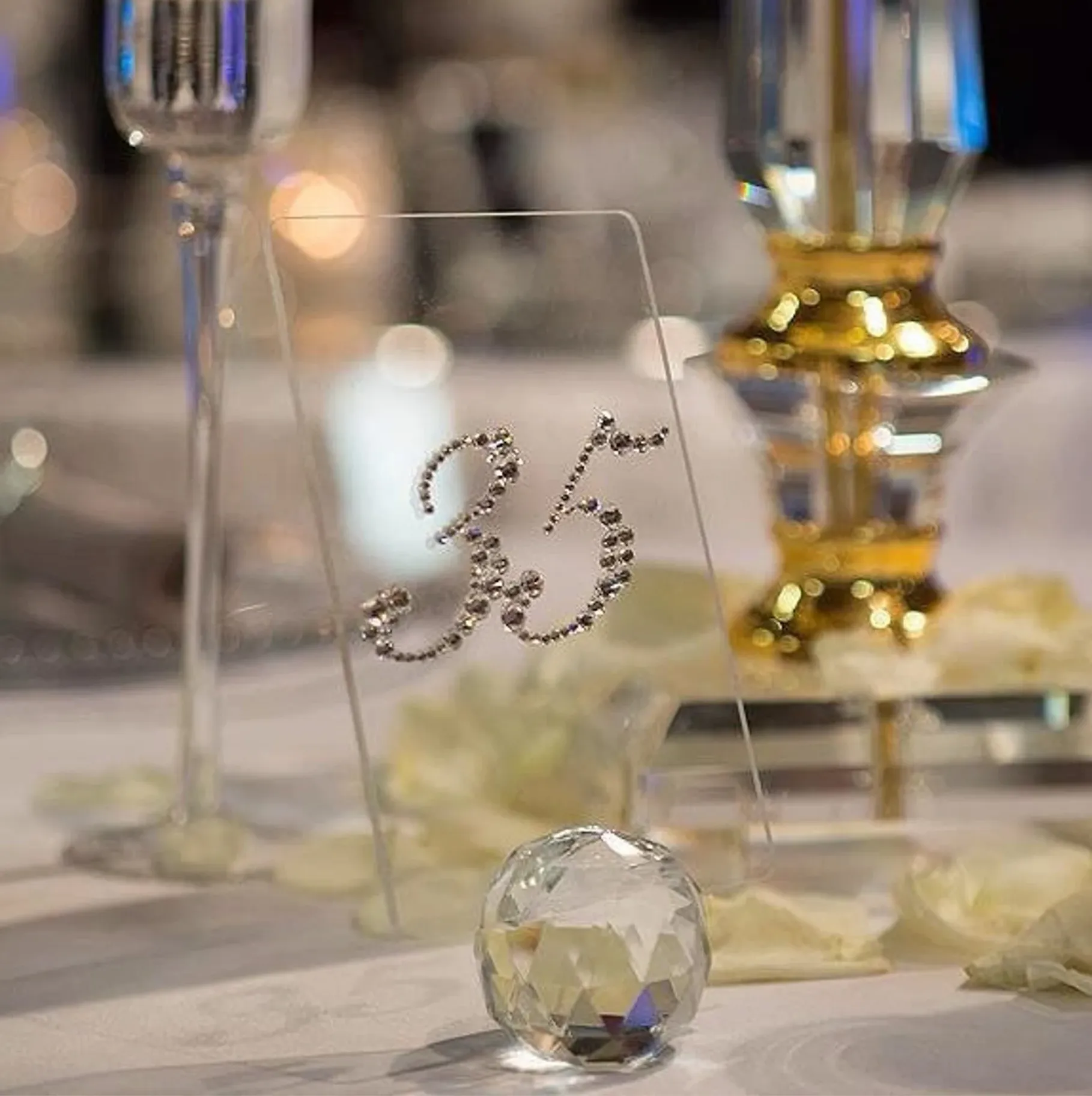 CLEAR PLEXIGLASS TABLE NUMBERS with SWAROVSKI RHINESTONE