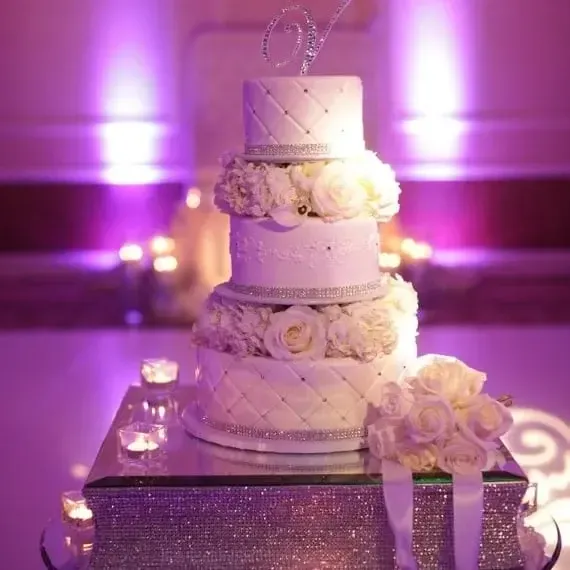 18" x 18" SILVER RHINESTONE SQUARE CAKE STAND