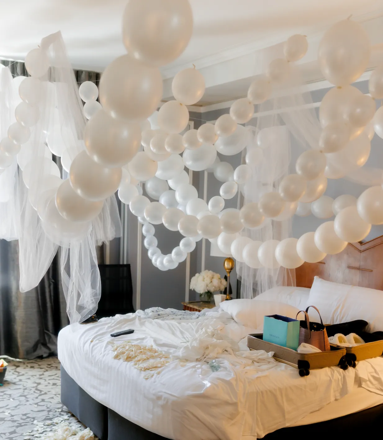 A FLOATING CELEBRATION FOR THE BRIDE-TO-BE