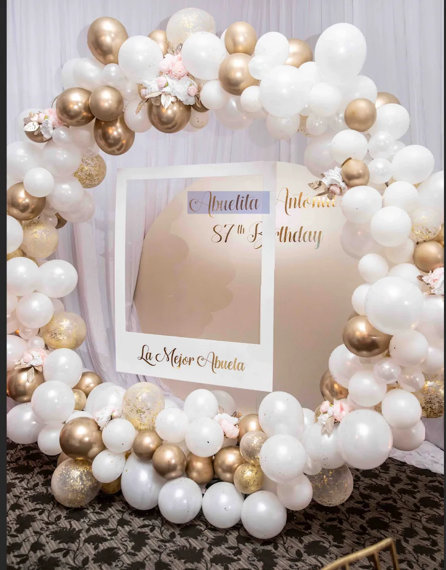 ROUND BALLOON GARLAND