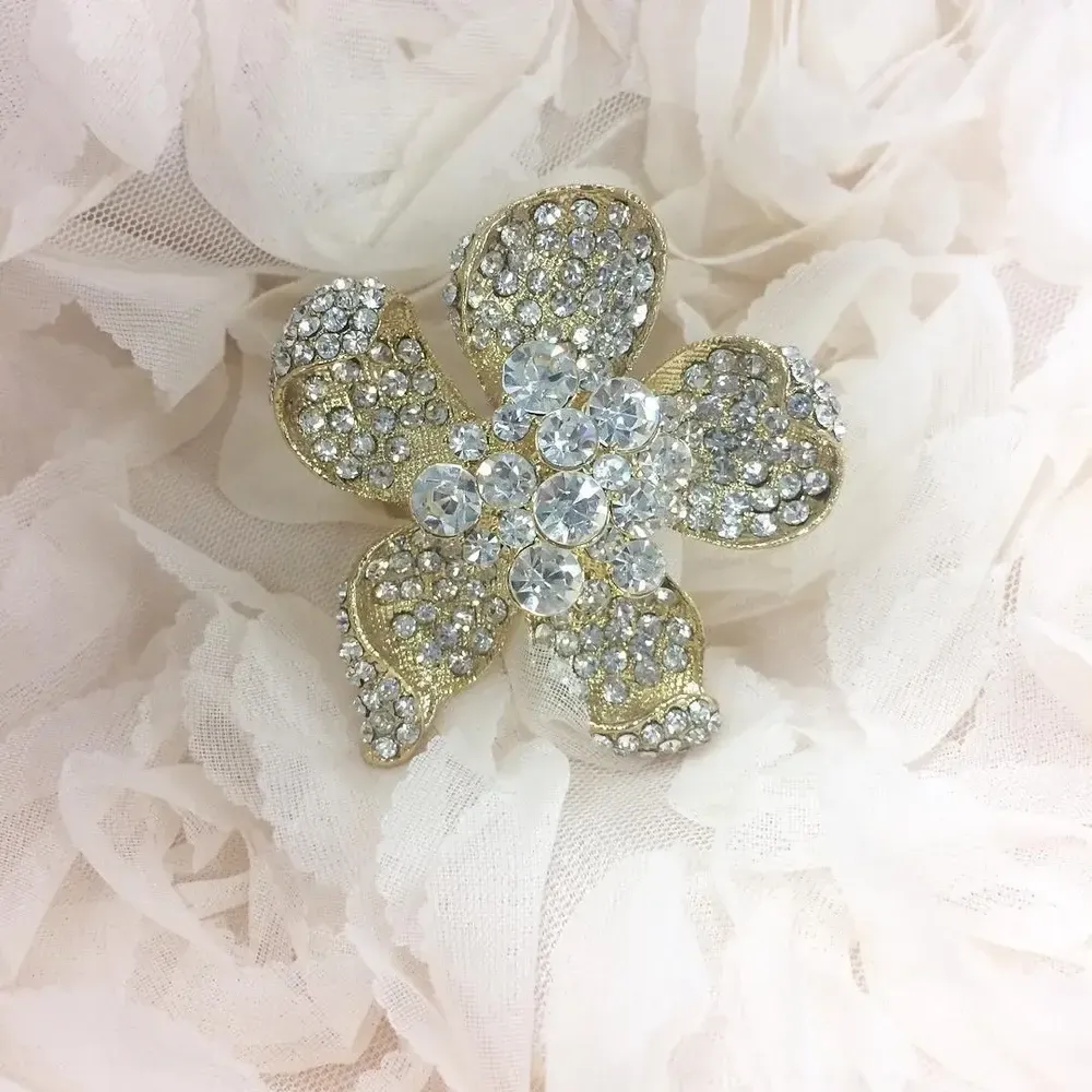 GOLD CYMBIDIUM BROOCH