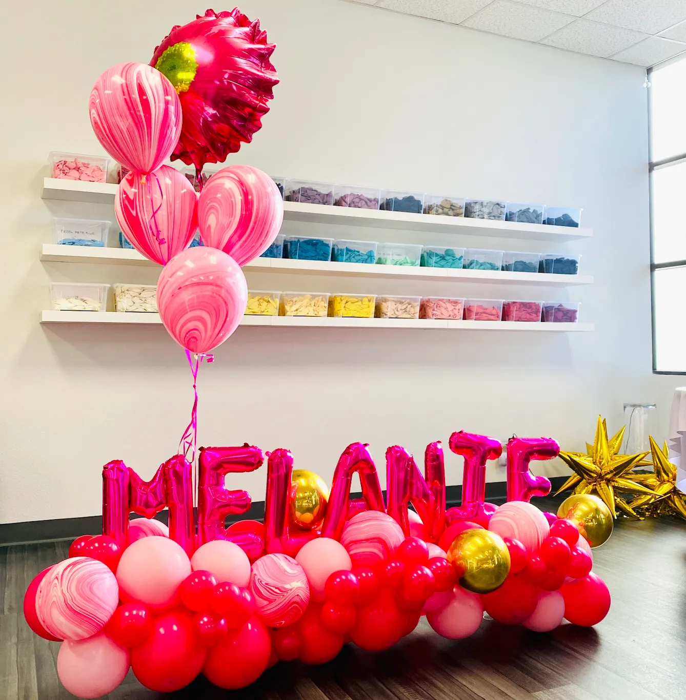 HOT PINK BIRTHDAY BALLOON BOUQUET 