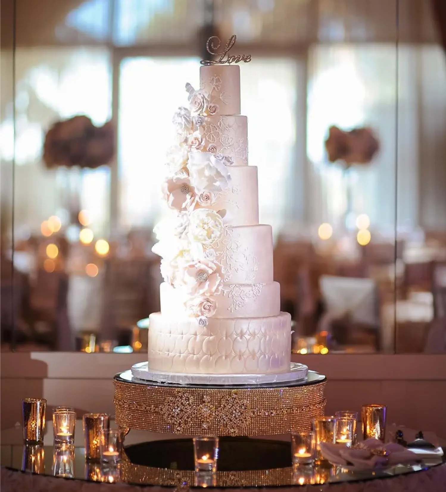 18" GOLD RHINESTONE ROUND CAKE STAND