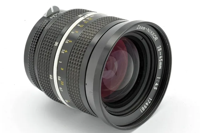 NIKON 28-45 f4.5 - FF (72ø)