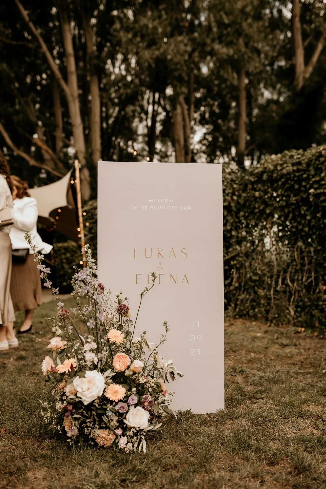 Welkomsbord recht - paars