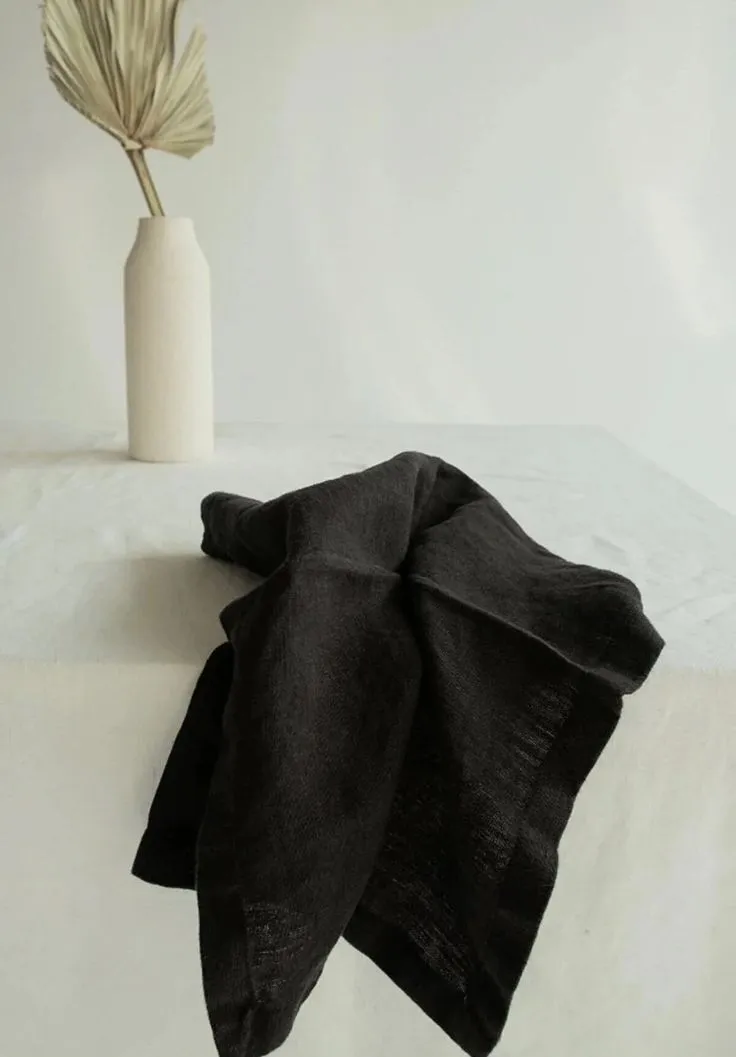 Servet zwart